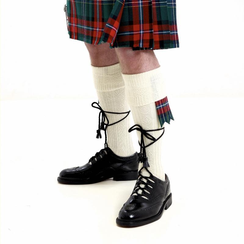 how do you tie kilt shoes